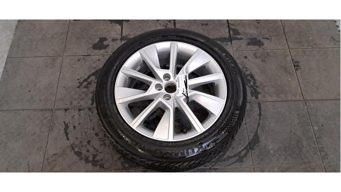 Jante + pneu d'hiver Skoda Kamiq