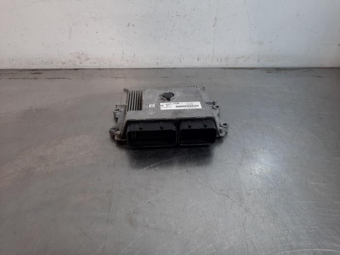 Ordinateur gestion moteur Peugeot 3008