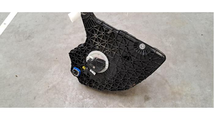 Réservoir Adblue Audi A4
