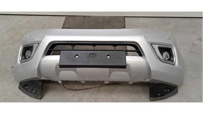 Pare-chocs avant Nissan Navara