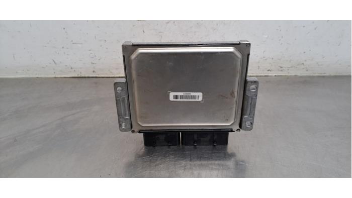 Ordinateur gestion moteur Peugeot Expert