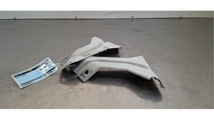 Support (divers) Audi A1