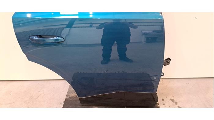 Portière 4portes arrière droite Peugeot 3008