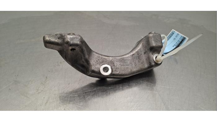 Support (divers) Volvo V40