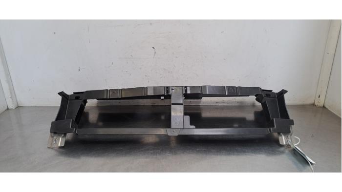 Guidage d'air Peugeot 408