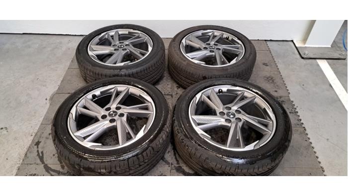 Kit jantes + pneumatiques DS Automobiles DS7 Crossback