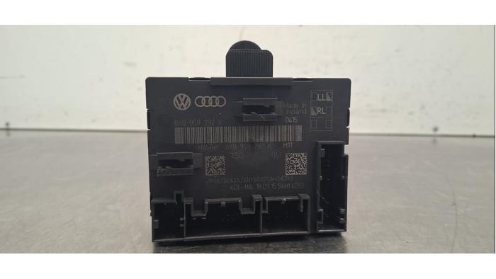 Module verrouillage central des portes Audi A1