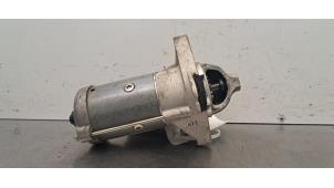 Startmotor van een Nissan NP 300 Navara (D23) 2.3 dCi 16V 4x4 2021