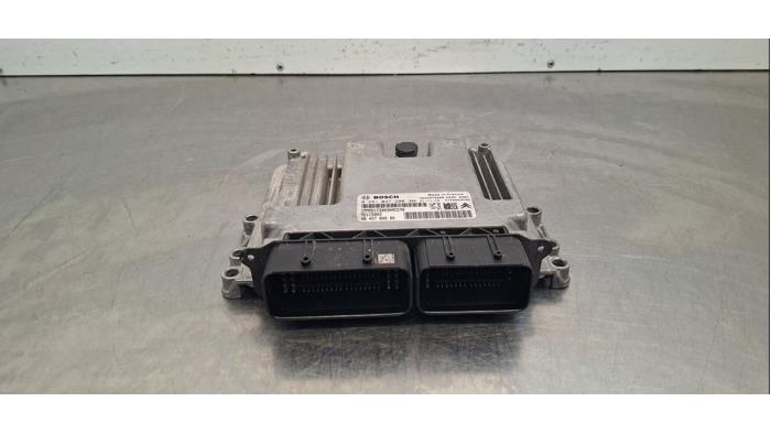 Ordinateur gestion moteur Toyota Pro-Ace City