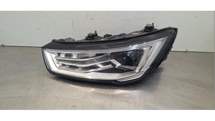 Phare gauche Audi A1