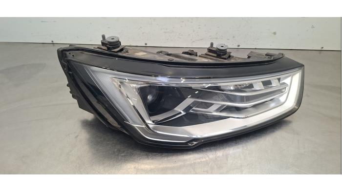 Phare droit Audi A1