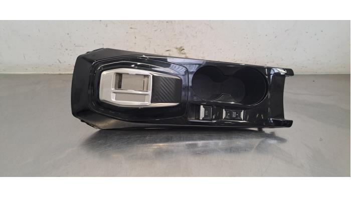 Console centrale Peugeot 2008