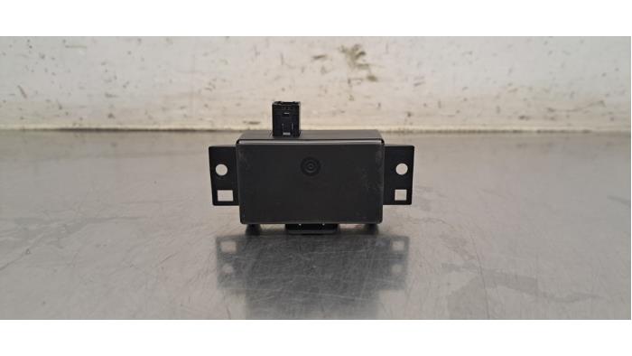Module (divers) Peugeot 2008