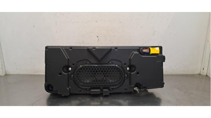 Caisson de graves Peugeot 308
