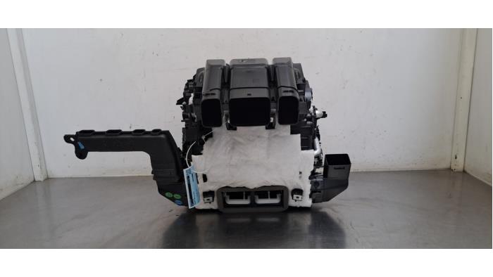 Boîtier chauffage Peugeot 3008