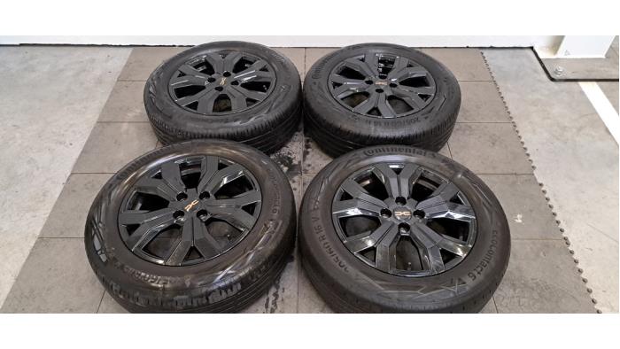 Kit jantes + pneumatiques Dacia Sandero