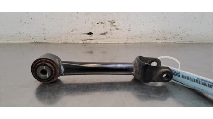 Bras de suspension arrière droit Tesla Model Y
