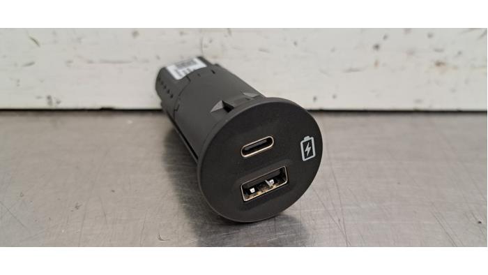 Connexion USB Ford Ranger