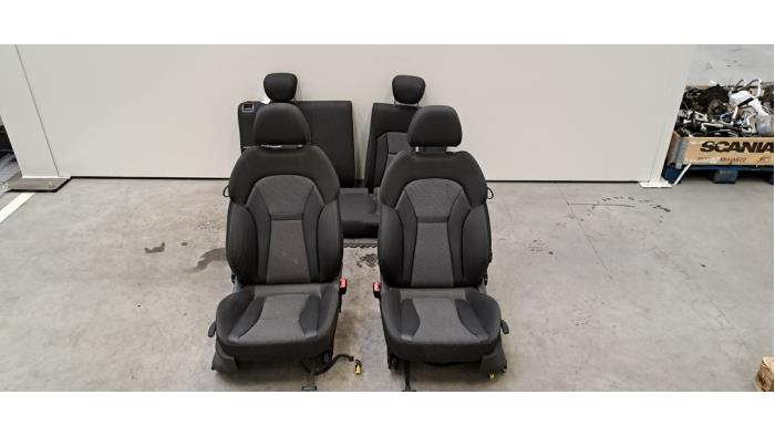 Kit revêtement (complet) Audi A1
