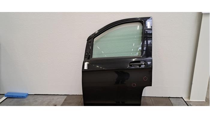 Portière 4portes avant gauche Mercedes Vito