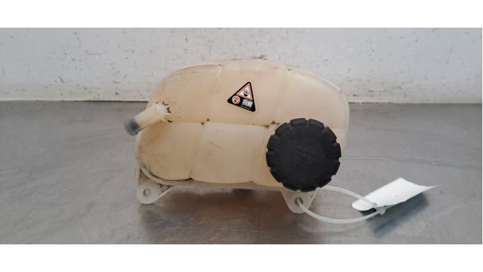 Réservoir d'expansion Mercedes Vito