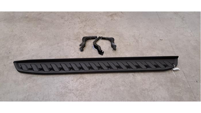 Marchepied gauche Ford Ranger