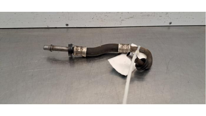 Conduit de pression d'huile Mercedes Vito