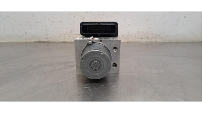 Pompe ABS Volvo XC40
