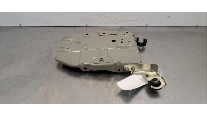 Boîtier de batterie Nissan Micra