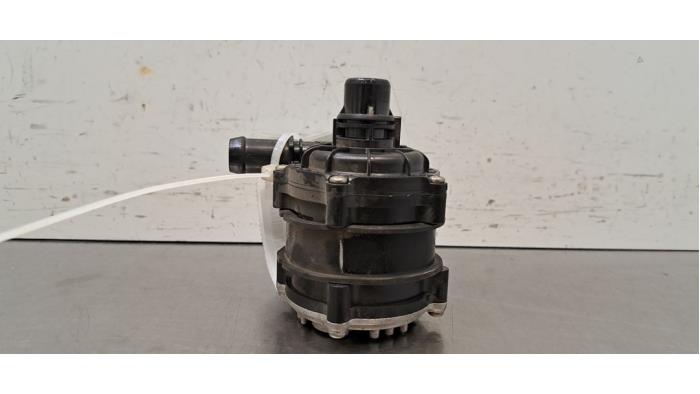 Pompe à eau supplémentaire Volvo XC40