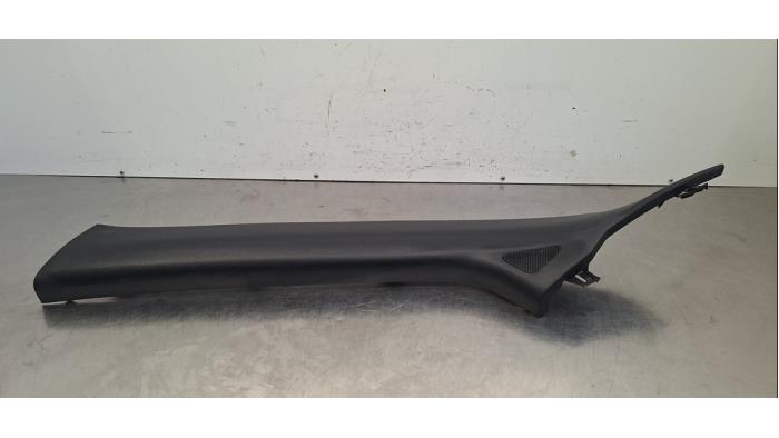 Montant avant gauche Nissan Micra