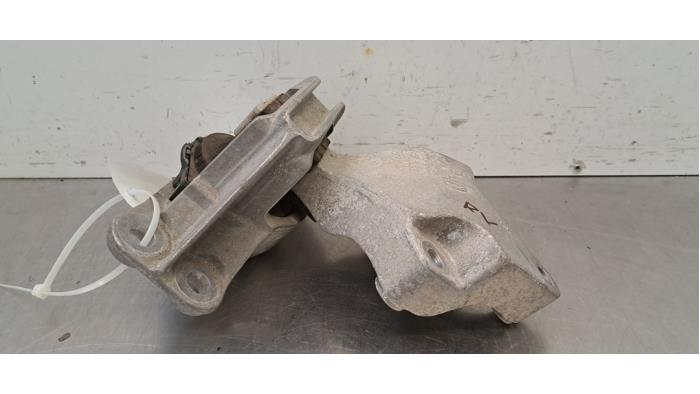 Support moteur Nissan Micra