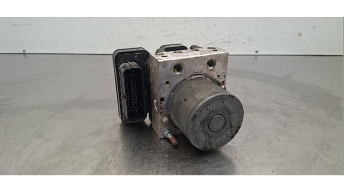 Pompe ABS Toyota Avensis