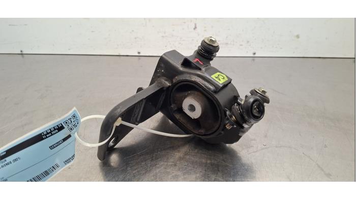 Support moteur Toyota Avensis