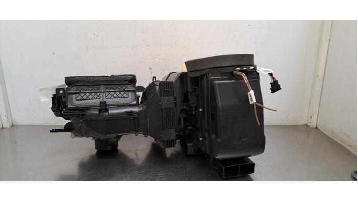 Boîtier chauffage Audi A1