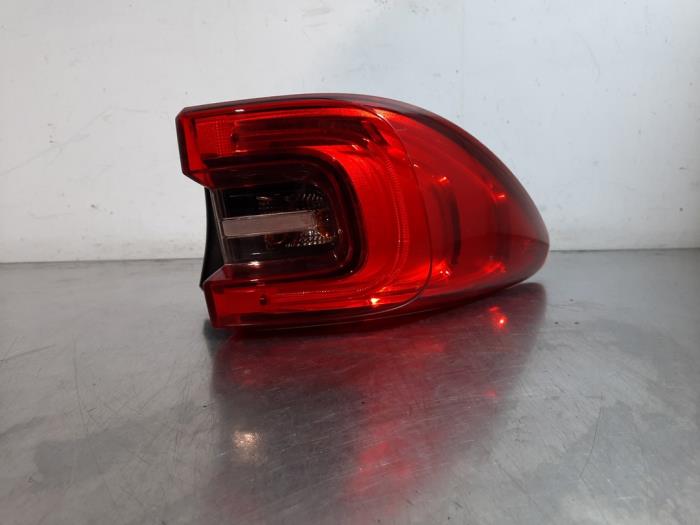 Feu arrière gauche Renault Kadjar