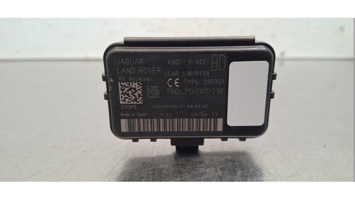 Antenne amplificateur Landrover Range Rover