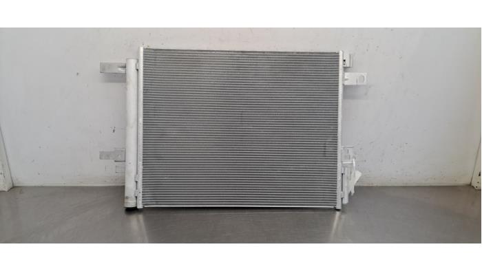 Condensateur clim Peugeot 308