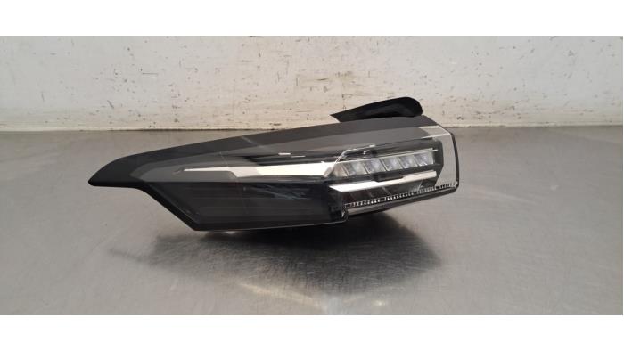 Feu arrière gauche Peugeot 308