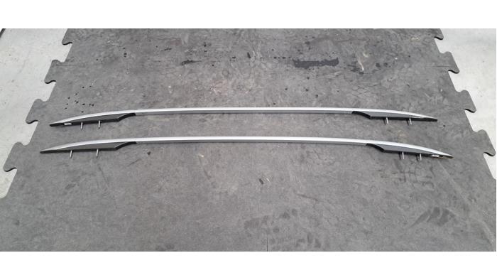 Kit rails de toit MG MG5 Electric