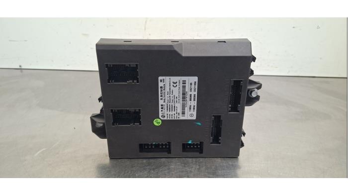 Ordinateur contrôle fonctionnel MG MG5 Electric
