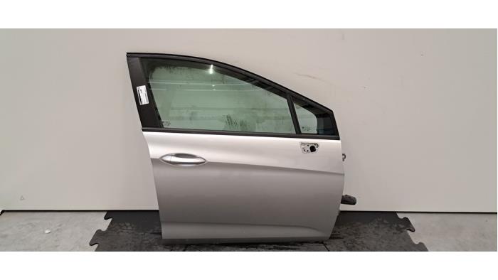 Portière 4portes avant droite Opel Astra