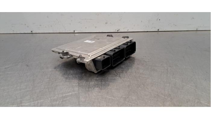 Ordinateur gestion moteur Renault Master