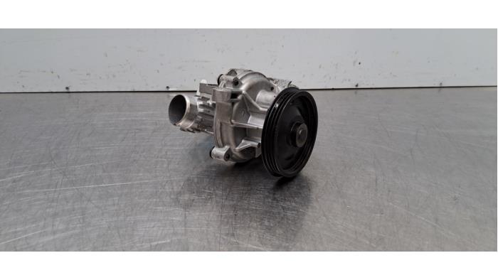 Pompe à eau Volvo V60