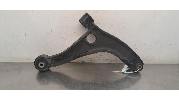 Bras de suspension avant gauche Renault Master