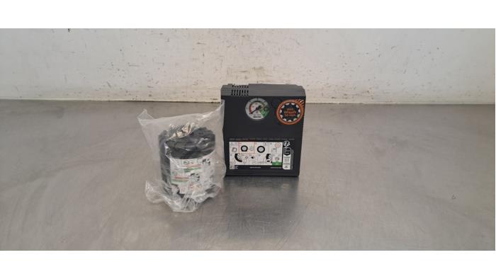 Kit de réparation pneus Mercedes EQA