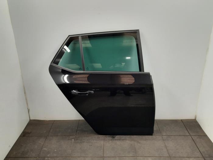 Portière 4portes arrière droite Skoda Fabia