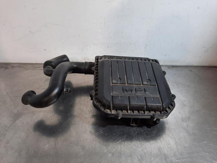 Boîtier filtre à air Skoda Fabia