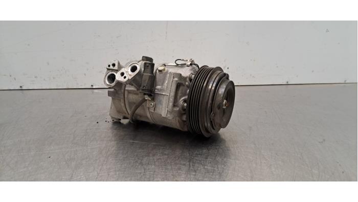Pompe clim Mercedes C-Klasse