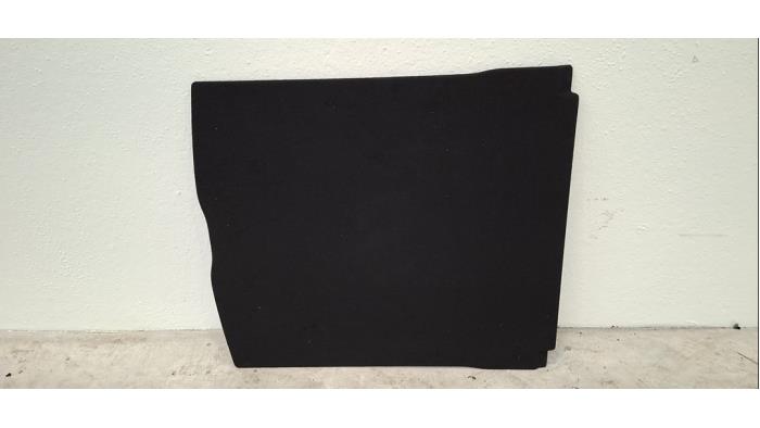 Coffre tapis Mercedes CLA